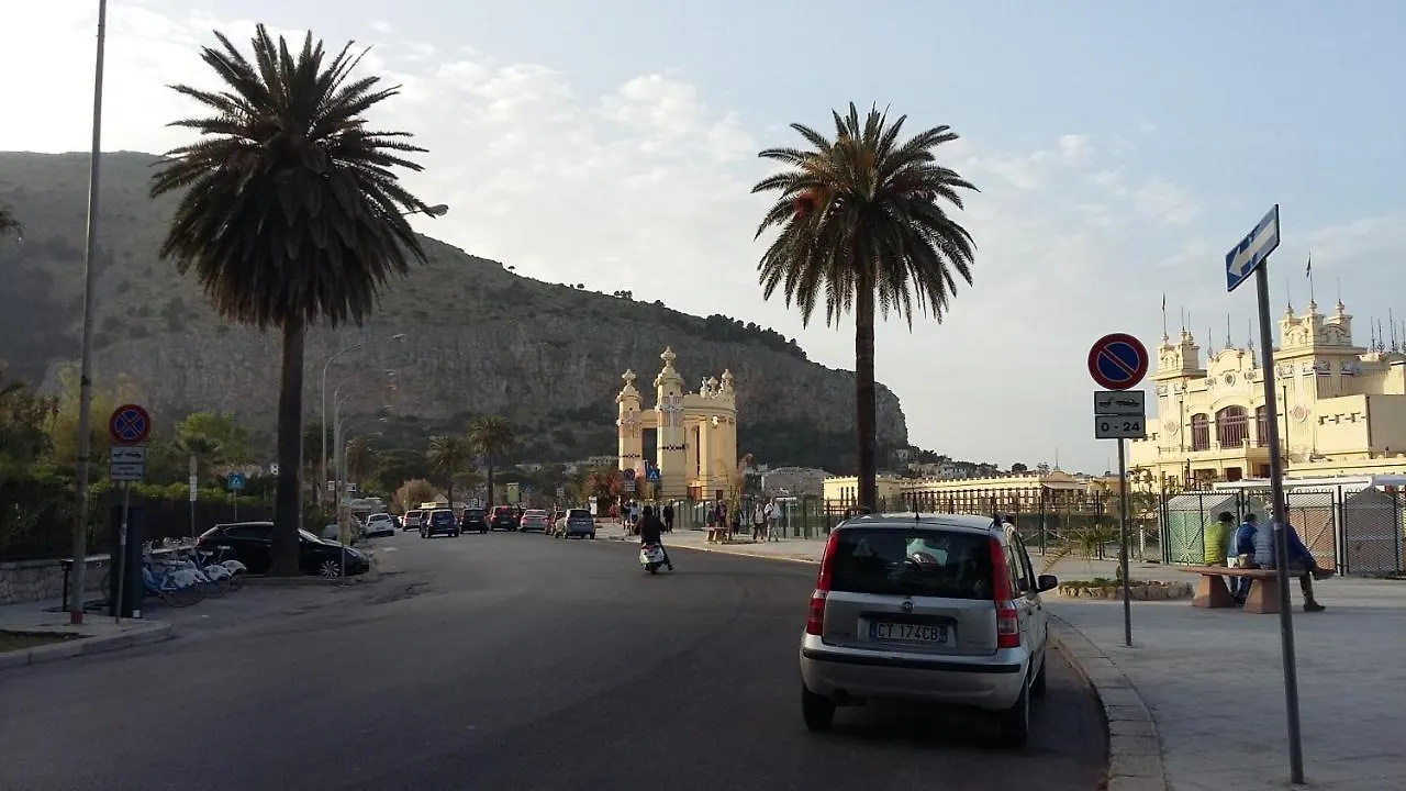 alla casetta Palermo 0*,